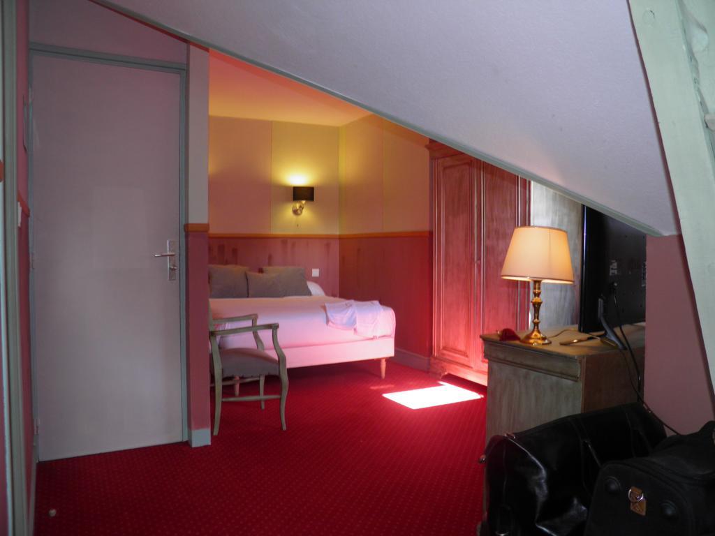 Le Relais De Montignac Hotel Exterior photo